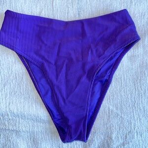 NWOT Frankies Bikinis Bikini Bottoms Purple XS
